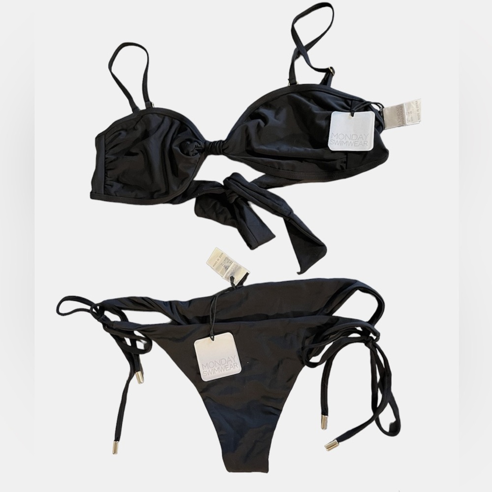 Monday Swimwear Top Bikini